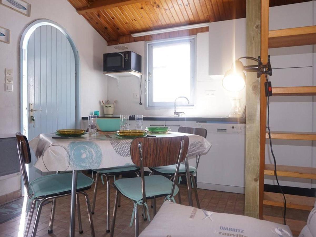 Studio Mezzanine A 200M Du Port Et De La Plage, Cour Privative, Parfait Pour 3 Personnes - Fr-1-224B-564 Noirmoutier-en-l'Ile Eksteriør bilde